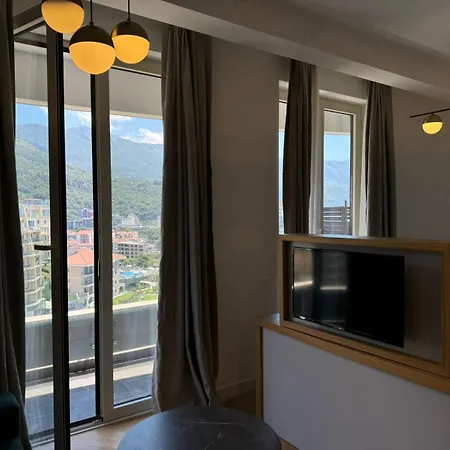 Apartment Skyline Premium Residences